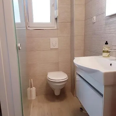 Cosy Corner 2 Apartment *